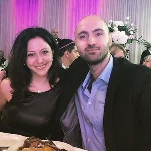 Meet your Posher, Telsa